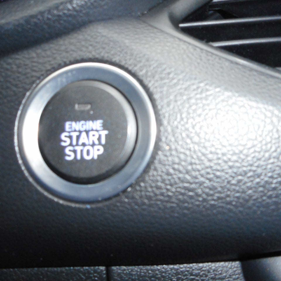 Hyundai i30 1,6 CRDi 110 Trend 5d