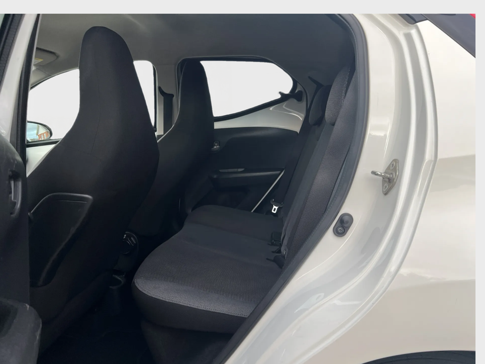 Toyota Aygo 1,0 VVT-i x-press 5d