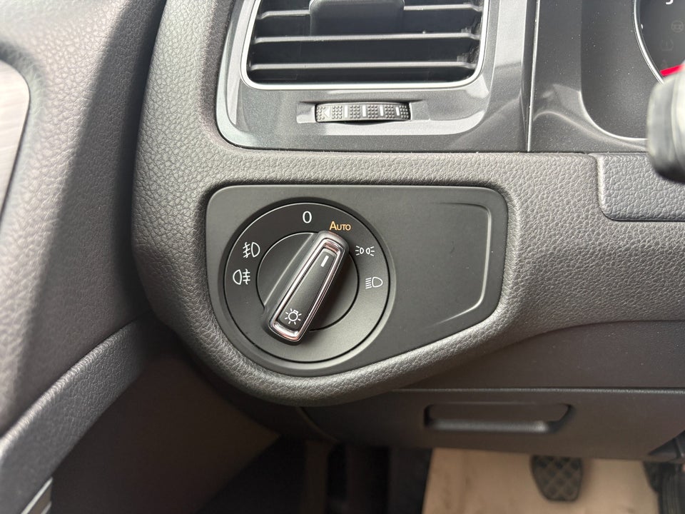VW Golf VII 1,4 TSi 125 Comfortline 5d