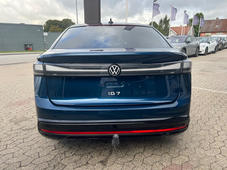 VW ID.7 77 Pro 5d