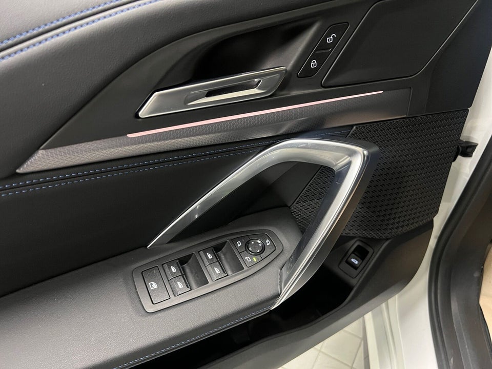 BMW iX1 eDrive20 M-Sport 5d