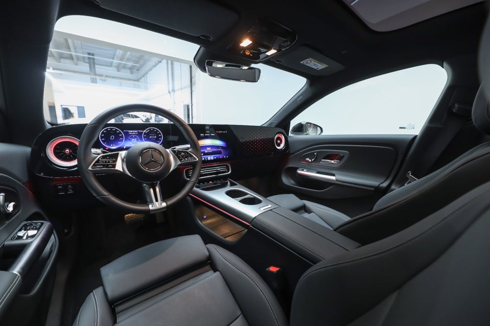 Mercedes CLA250+ EQ Progressive 4d