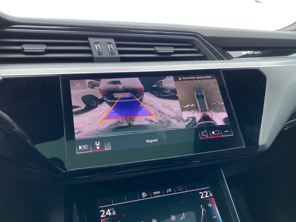 Audi e-tron 55 S-line quattro 5d