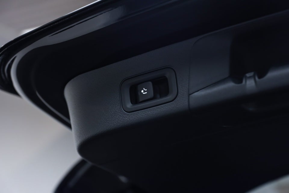 Mercedes EQB350 AMG Premium 4Matic 5d