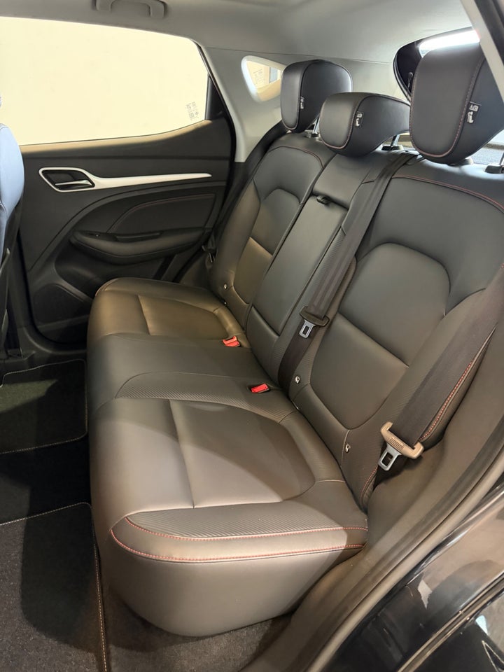 MG ZS 70 Maximal Luxury 5d