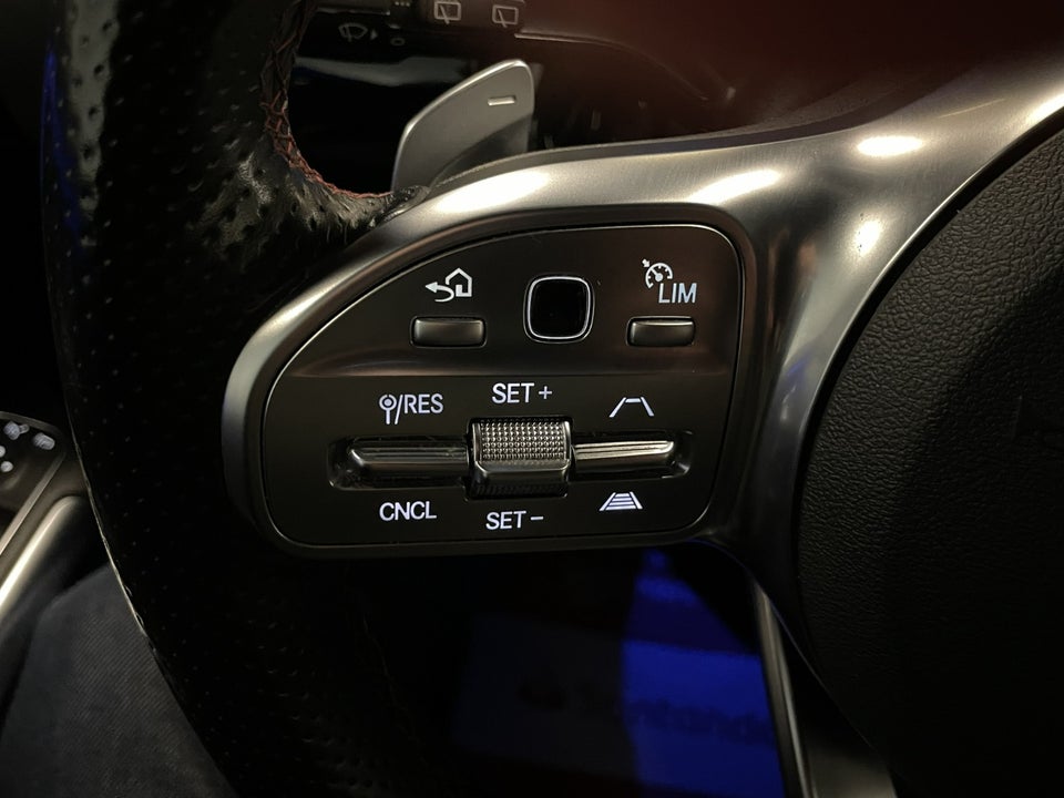 Mercedes EQA350 AMG Line 4Matic 5d