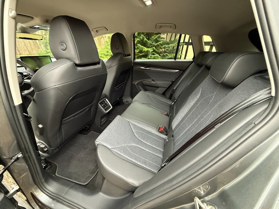 Skoda Elroq 85 iV Premium 5d