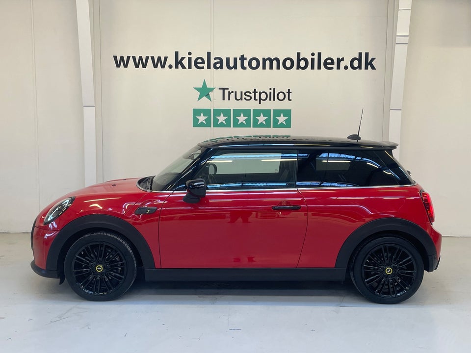 MINI Cooper SE Classic Trim 3d