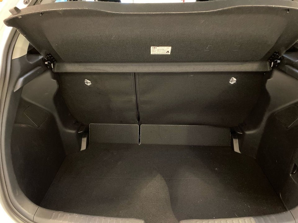 Toyota Yaris 1,5 Hybrid Style Technology e-CVT 5d