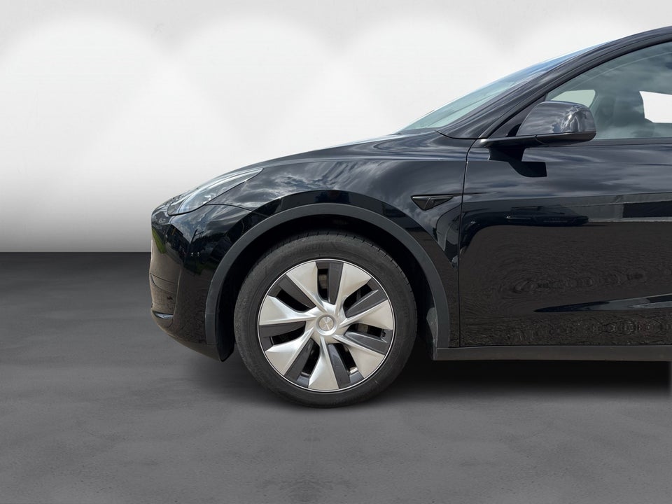 Tesla Model Y RWD 5d