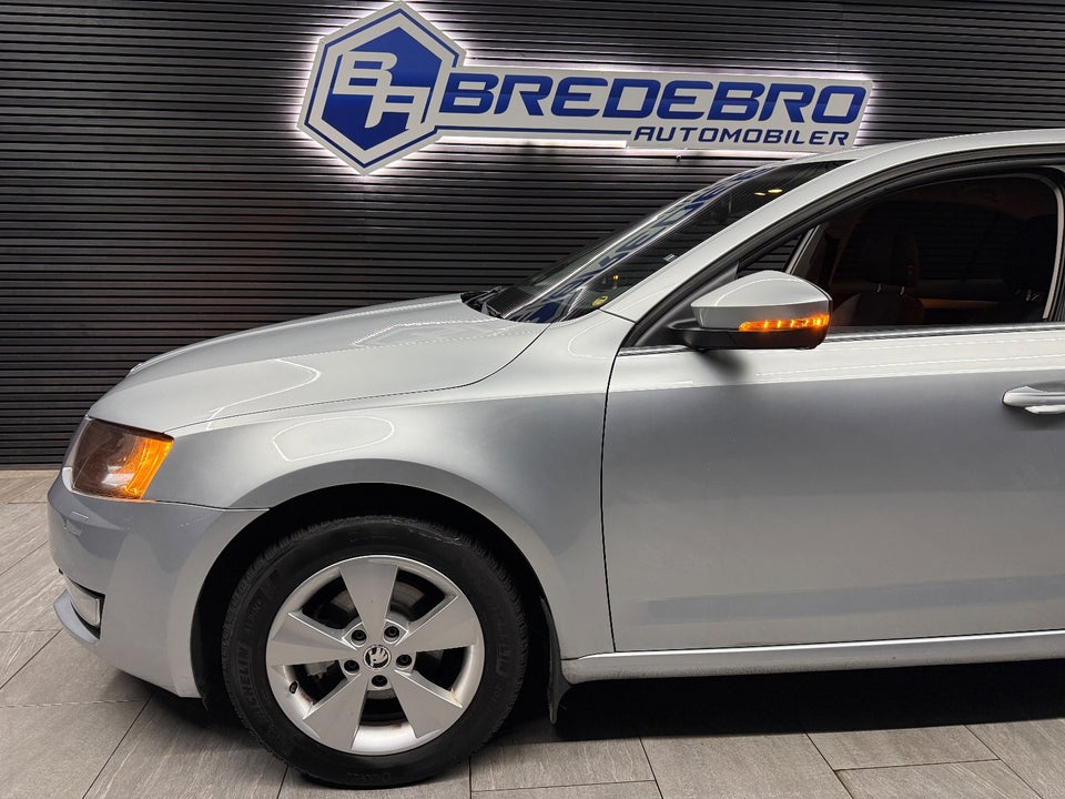 Skoda Octavia 1,2 TSi 105 Ambition 5d