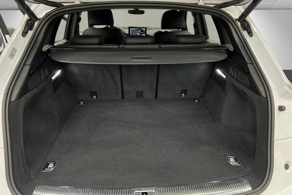 Audi Q5 50 TFSi e S-line quattro S-tr. 5d