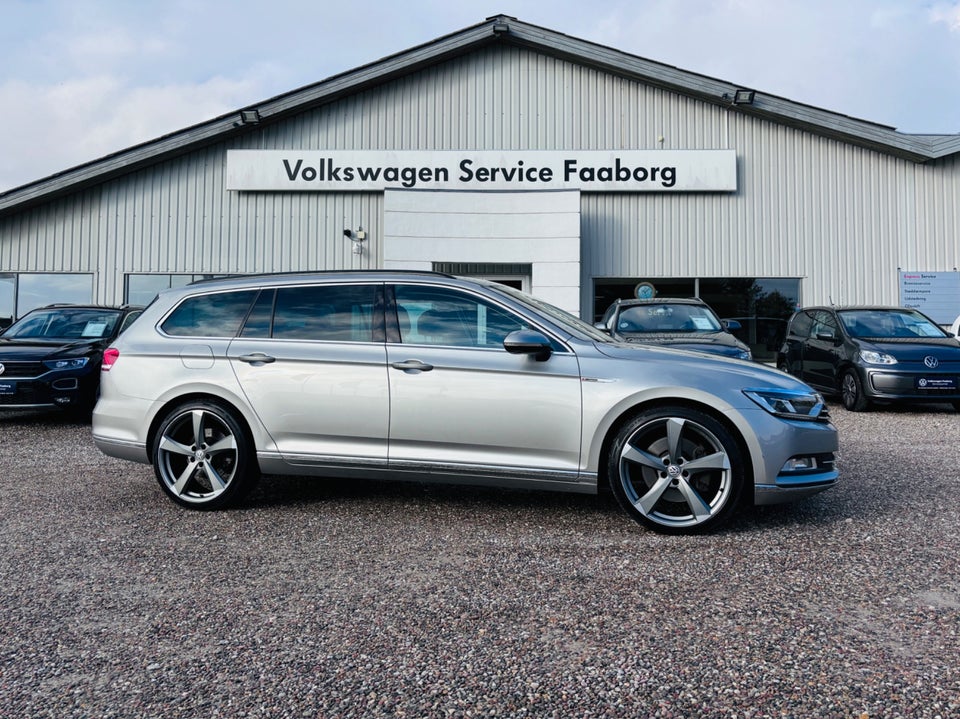 VW Passat 2,0 TDi 240 Highline Variant DSG 4Motion 5d