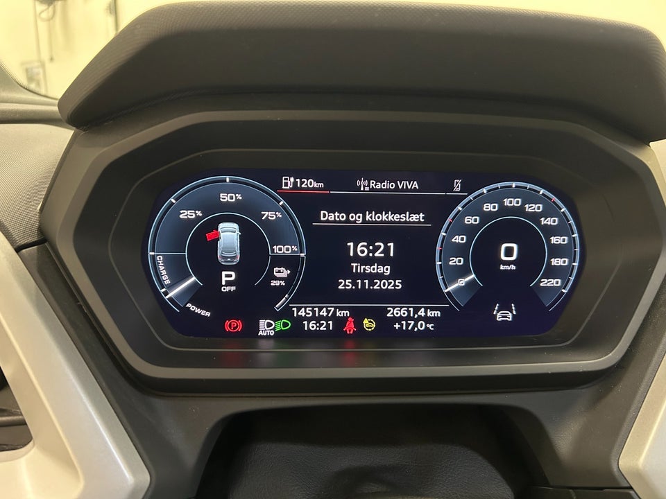 Audi Q4 e-tron 40 Attitude 5d