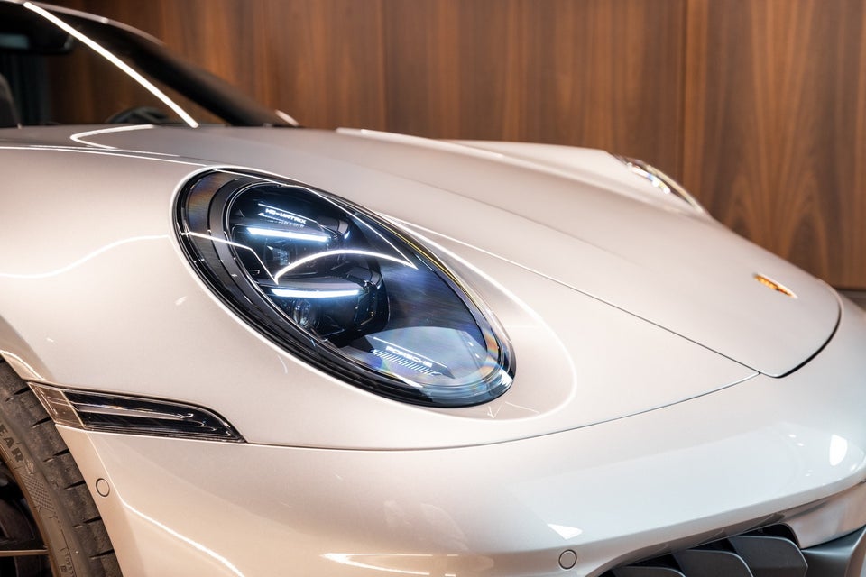 Porsche 911 Carrera GTS 3,6 Cabriolet PDK 2d