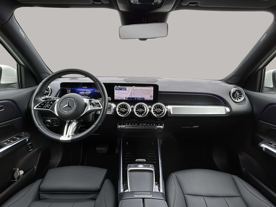 Mercedes EQB300 Progressive Advance Plus 4Matic 5d