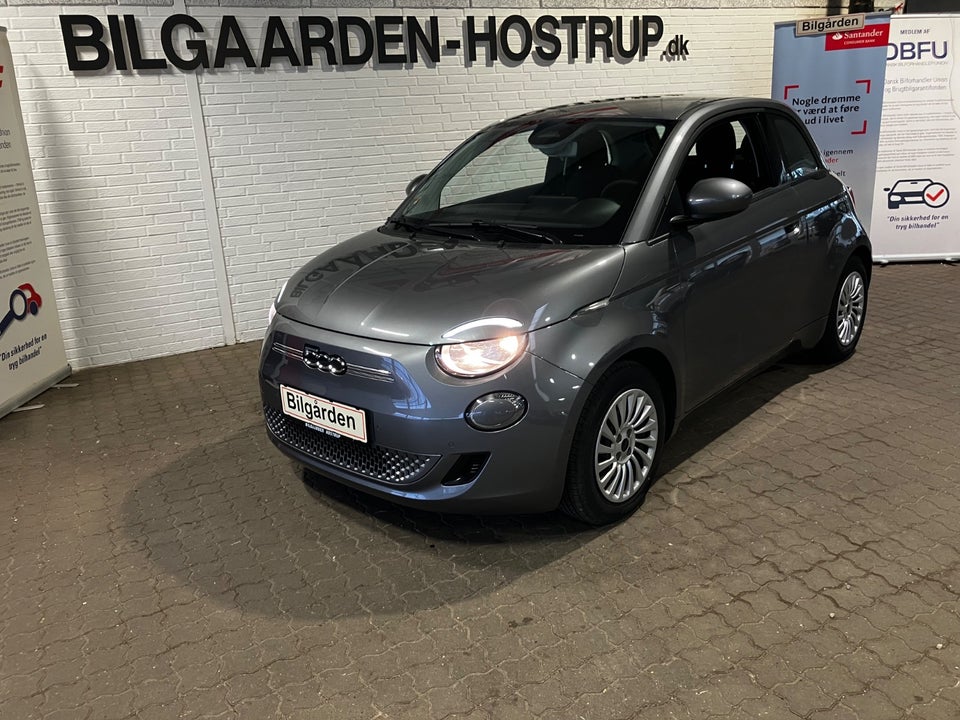 Fiat 500e 42 Icon 3d