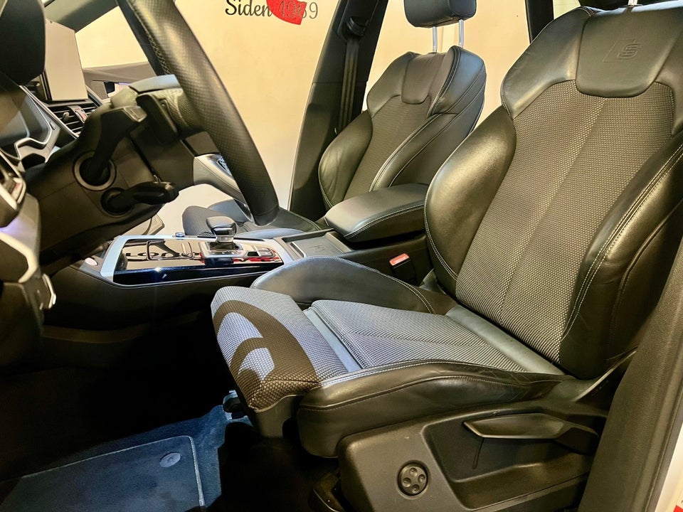 Audi Q5 50 TFSi e S-line quattro S-tr. 5d