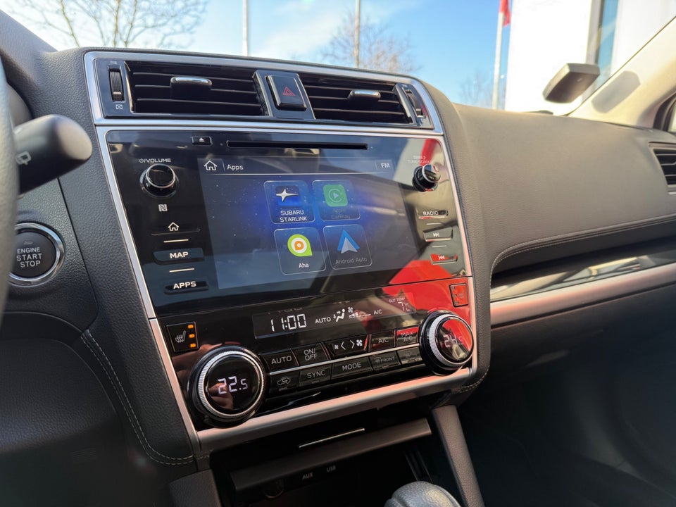 Subaru Outback 2,5 Summit CVT 5d