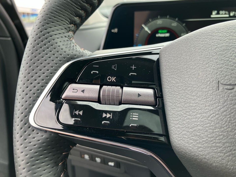 Nissan Ariya 87 Advance 5d