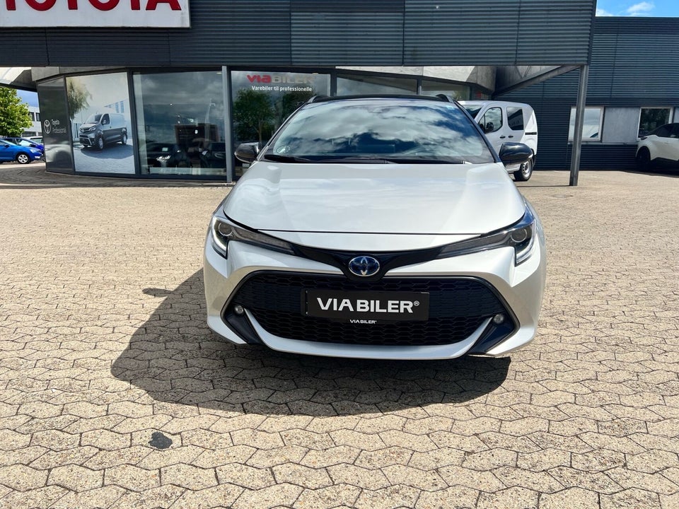 Toyota Corolla 1,8 Hybrid H3 Premium Touring Sports MDS 5d