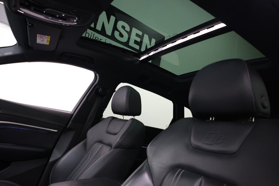 Audi SQ8 e-tron quattro 5d