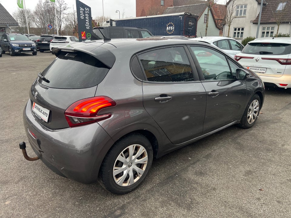 Peugeot 208 1,6 BlueHDi 100 Allure 5d