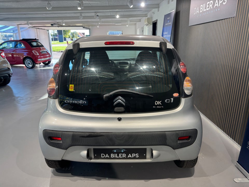 Citroën C1 1,0i Attraction 5d