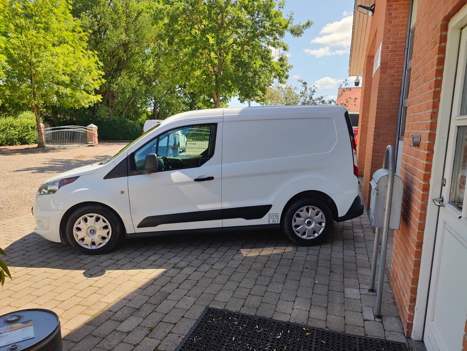 Ford Transit Connect 1,5 TDCi 120 Trend aut. kort