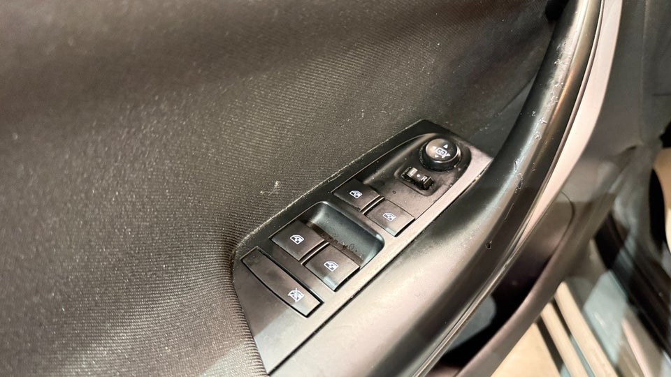 Opel Astra 1,4 T 125 Enjoy 5d