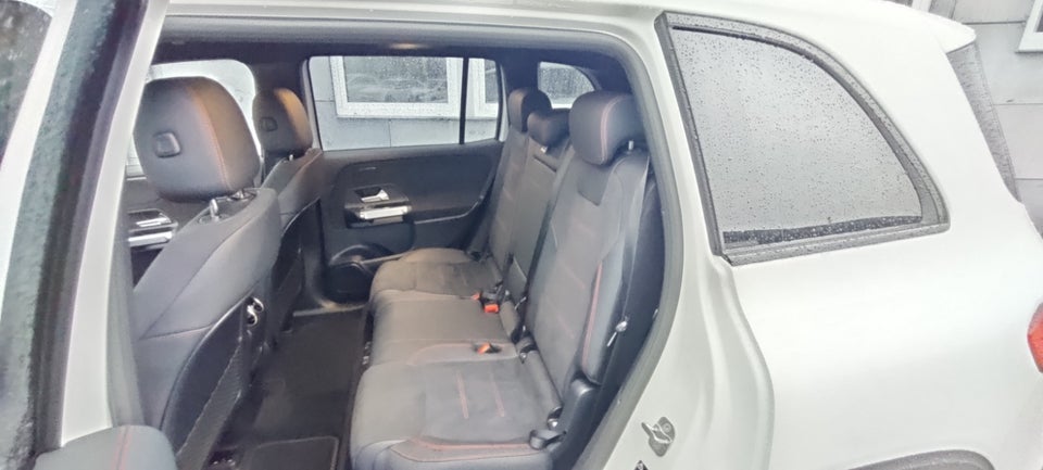 Mercedes EQB300 AMG Line 4Matic 5d