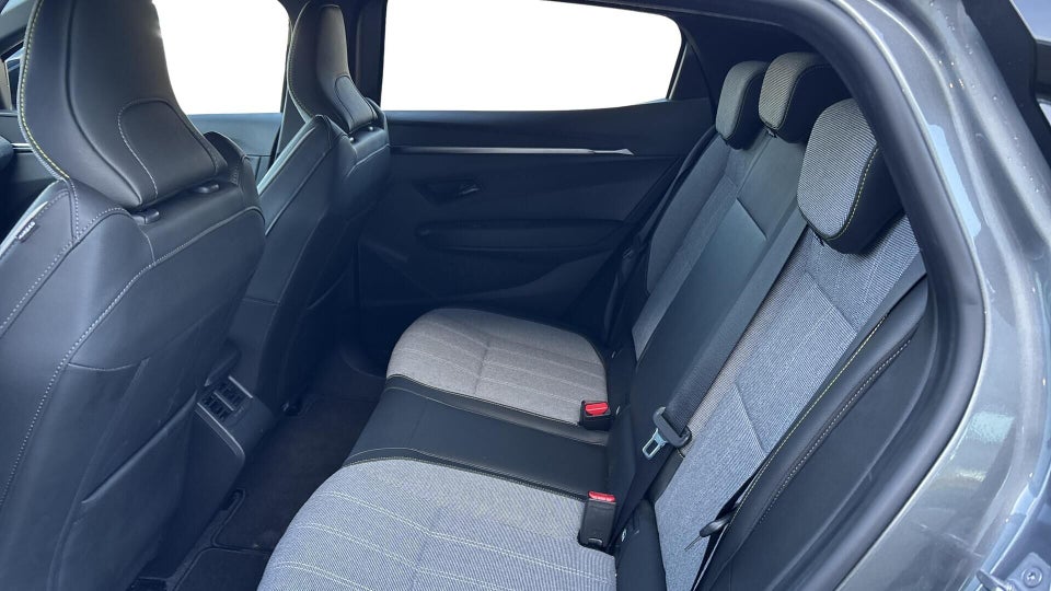 Renault Megane E-Tech 60 Techno+ 5d