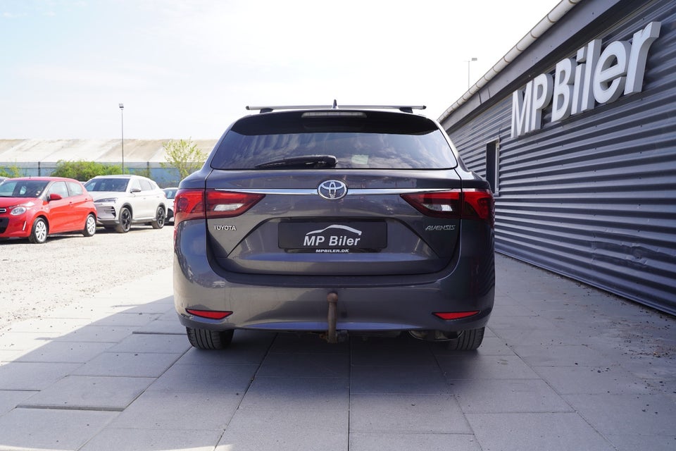 Toyota Avensis 1,8 VVT-i T2 Touring Sports MDS 5d