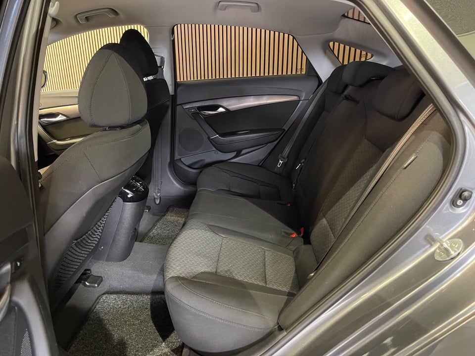 Hyundai i40 1,7 CRDi 115 Comfort 4d