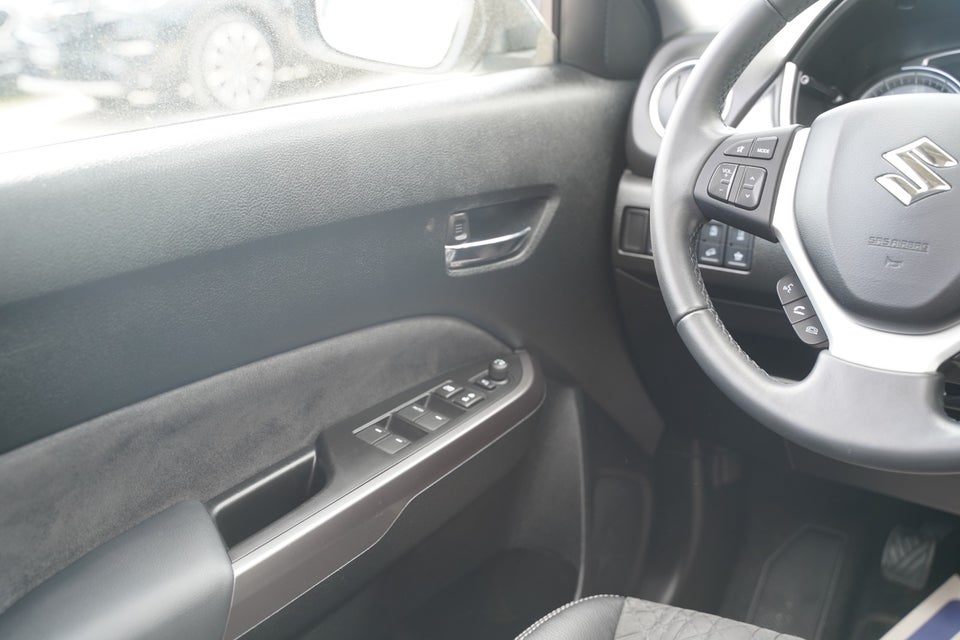 Suzuki Vitara 1,4 mHybrid Adventure AllGrip 5d
