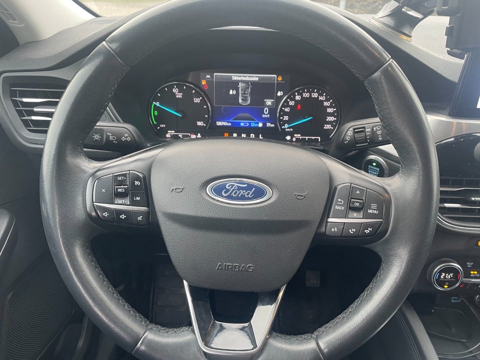 Ford Kuga 2,5 PHEV Titanium X CVT 5d
