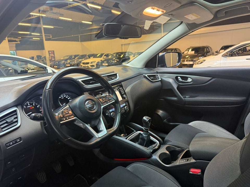 Nissan Qashqai 1,2 Dig-T 115 N-Connecta 5d
