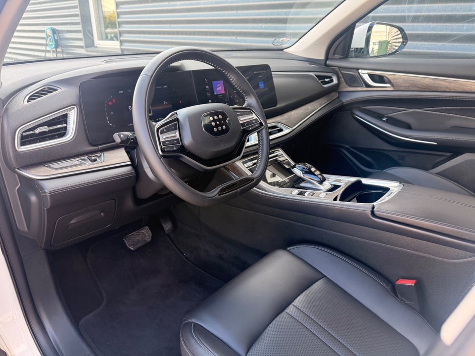 Navor E5 1,5 PHEV Rock 5d