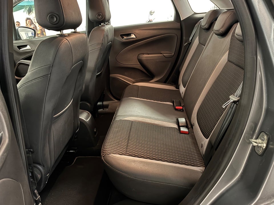 Opel Crossland X 1,2 T 110 Exclusive aut. 5d