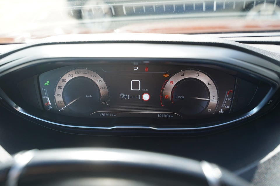 Peugeot 3008 1,5 BlueHDi 130 GT Line EAT8 5d