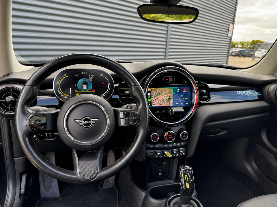 MINI Cooper SE Camden Edition 3d