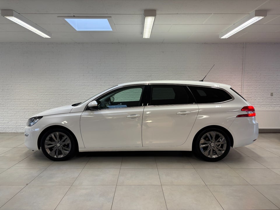Peugeot 308 1,6 BlueHDi 120 Active SW 5d