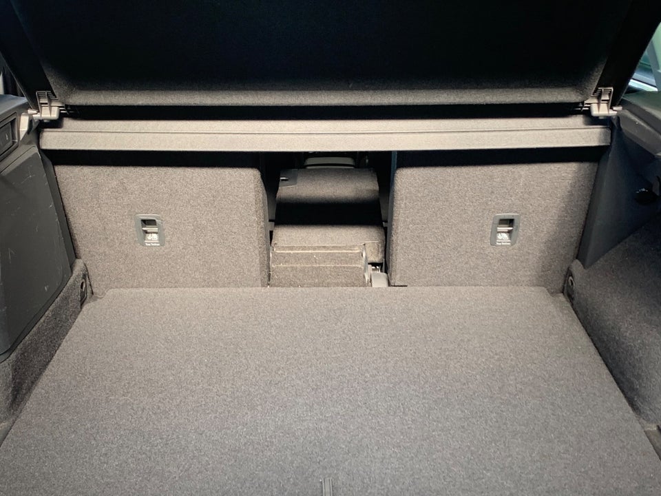 VW Tiguan 1,4 eHybrid Elegance DSG 5d