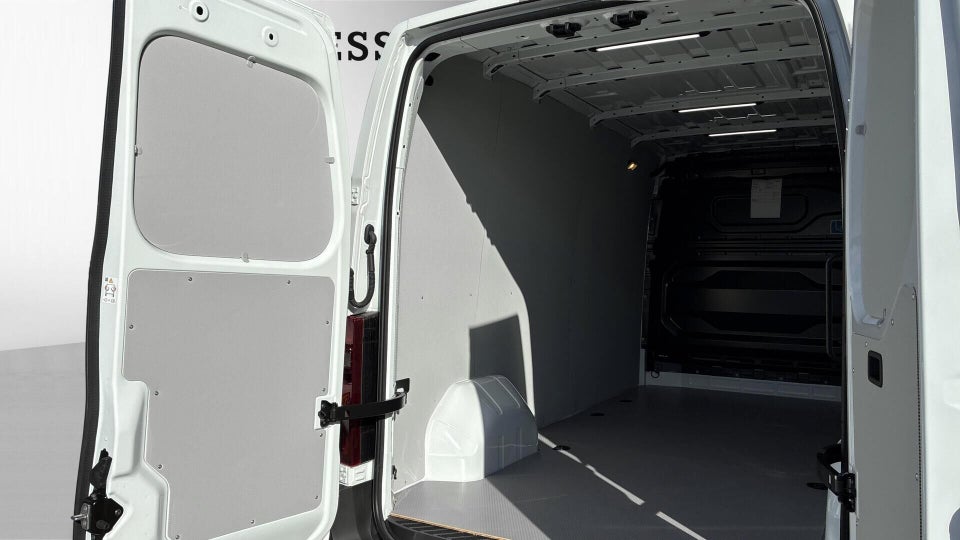 Renault Master V T35 2,0 dCi 150 L3H2 Kassevogn Tekno aut.