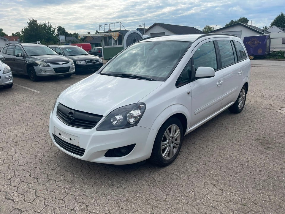 Opel Zafira 1,6 16V Classic 5d