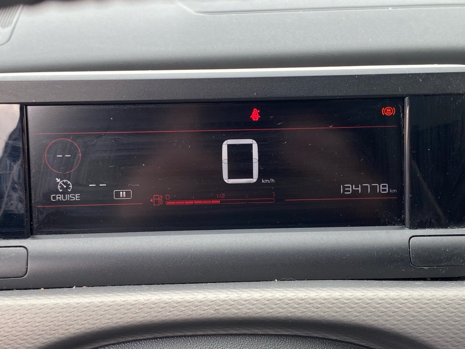 Citroën C4 Cactus 1,2 PureTech 110 SkyLine 5d