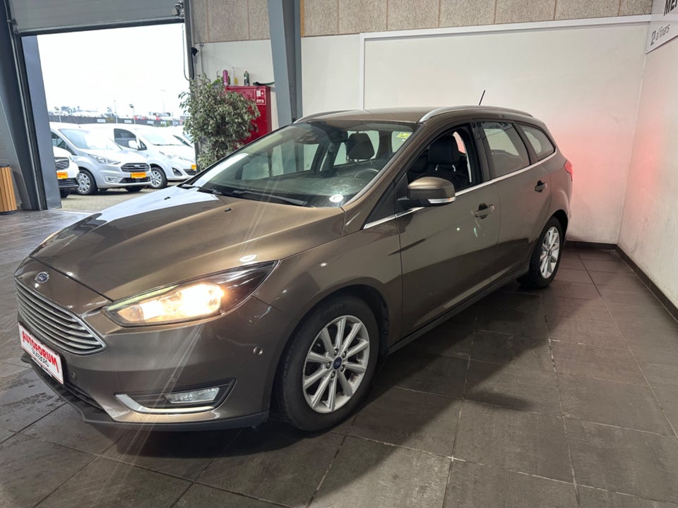 Ford Focus 1,5 TDCi 120 Titanium+ stc. 5d