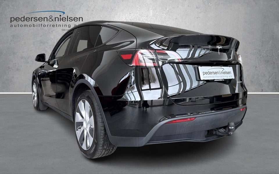 Tesla Model Y Long Range AWD 5d