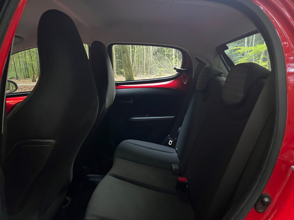 Peugeot 108 1,0 e-VTi 72 Allure+ 5d