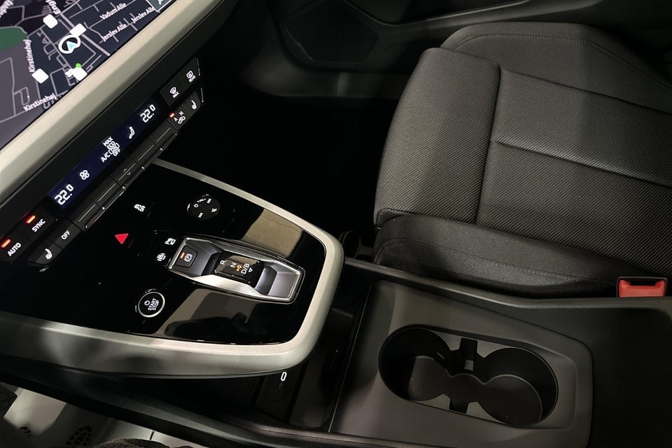 Audi Q4 e-tron 45 Progress 5d